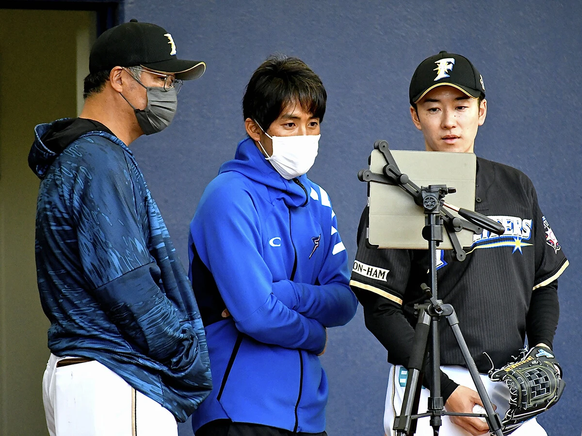 10年目の斎藤佑樹を襲ったプロ野球人生最大の悪夢 「ファイターズが契約してくれる以上は自分にできることをやるしかない」